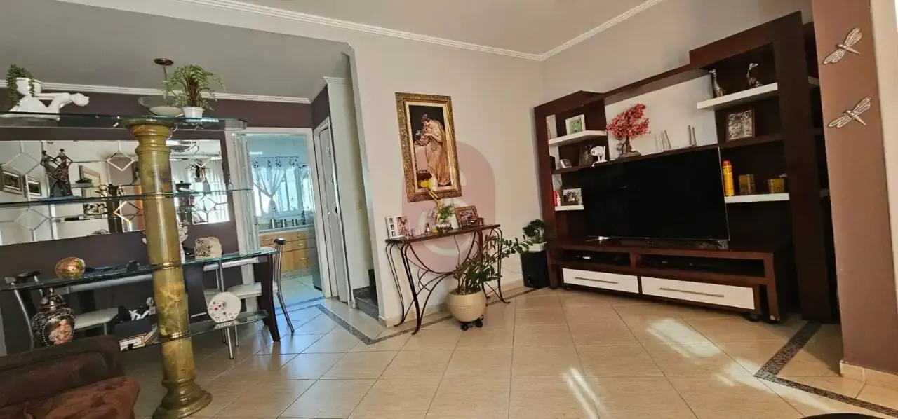 Casa / Sobrado para Venda em São Paulo/SP - Água Rasa - 3 Quartos