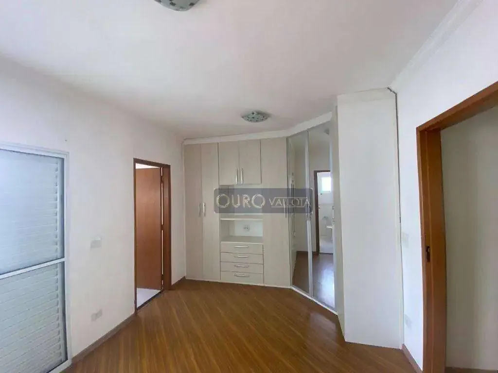 Casa / Sobrado para Locação em São Paulo/SP - Água Rasa - 3 Quartos