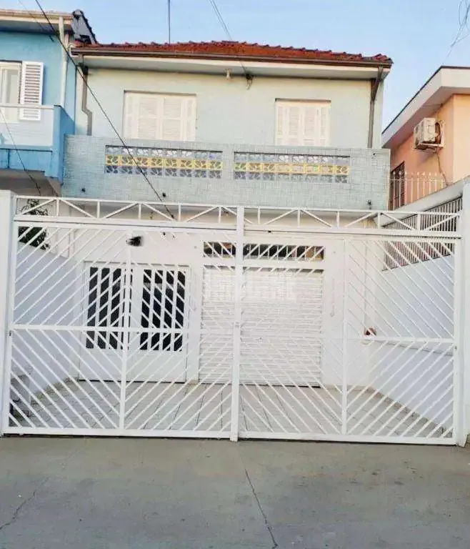 Casa / Sobrado para Locação em São Paulo/SP - Água Rasa - 2 Quartos