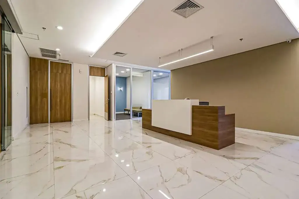 Conj. Comercial / Sala para Locação em São Paulo/SP - Itaim Bibi