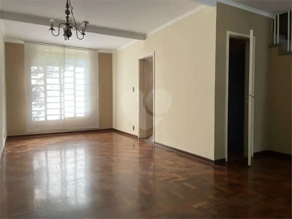 Casa / Sobrado para Locação em São Paulo/SP - Itaim Bibi - 3 Quartos