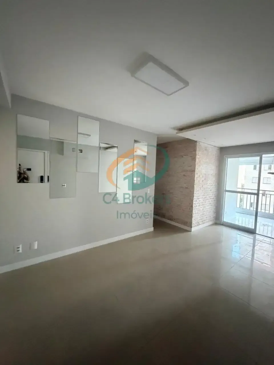 Apartamento para Locação em Guarulhos/SP - Jardim Flor da Montanha - 3 Quartos
