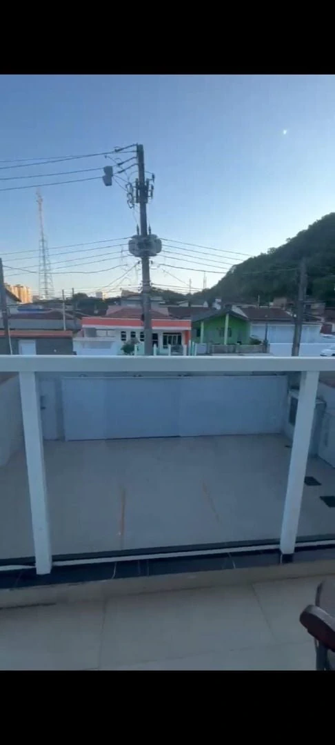 Casa / Sobrado para Venda em Mongaguá/SP - Pedreira