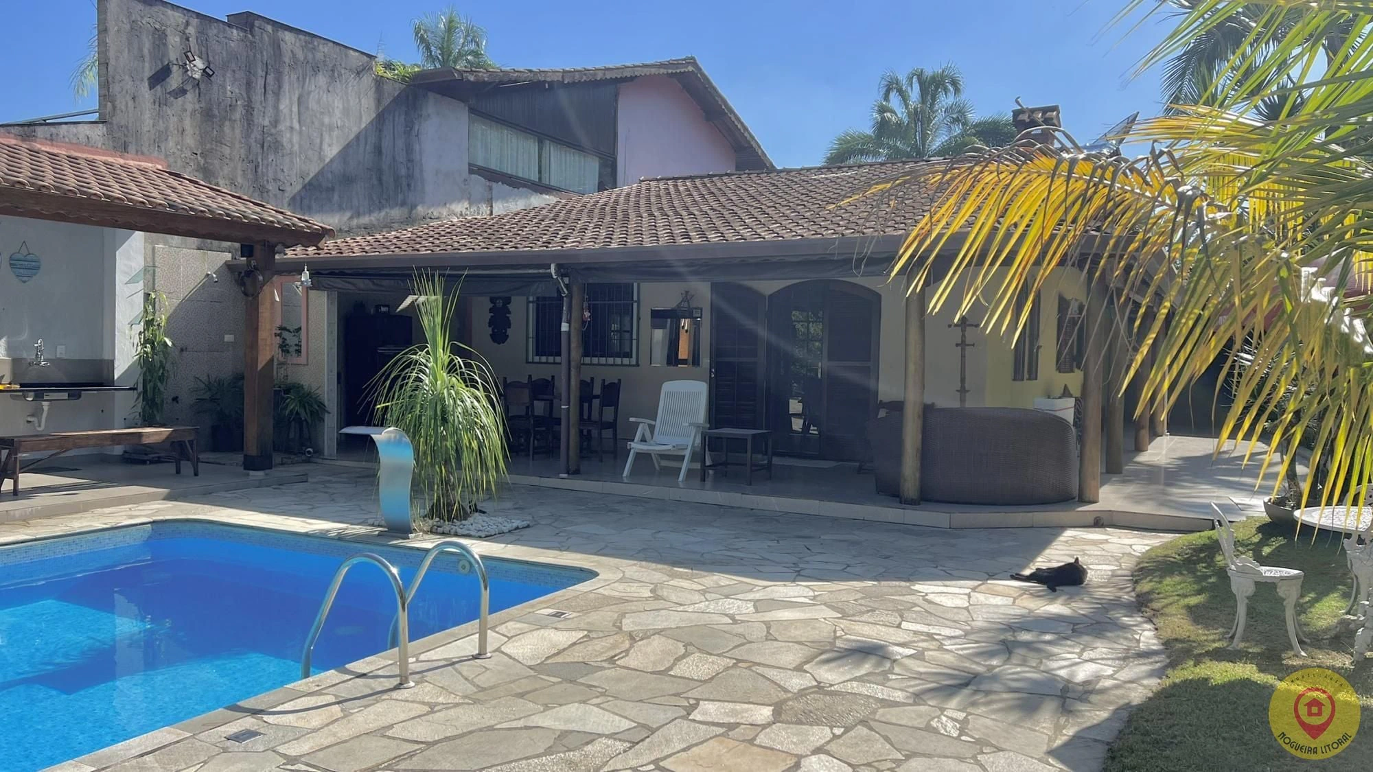 Casa / Sobrado para Locação em São Sebastião/SP - Boracéia - 4 Quartos
