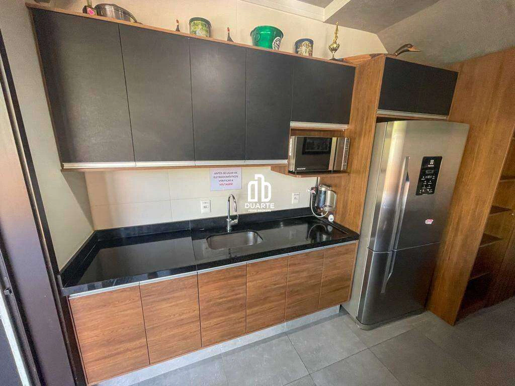 Casa / Sobrado para Locação em São Sebastião/SP - Camburi - 4 Quartos