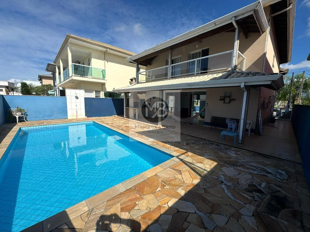 Casa / Sobrado para Locação em Peruíbe/SP - Bougainville Residencial IV - 3 Quartos