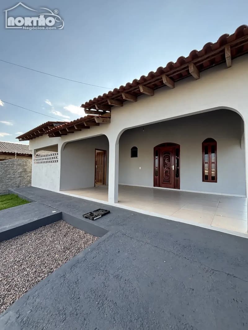 Casa para venda em Juara