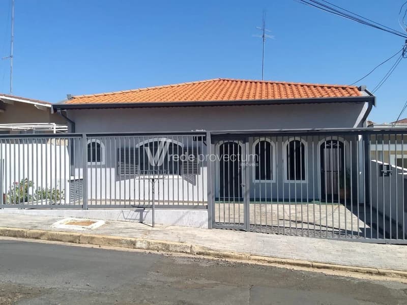 Casa / Sobrado para Venda em Campinas/SP - Jardim Planalto - 4 Quartos