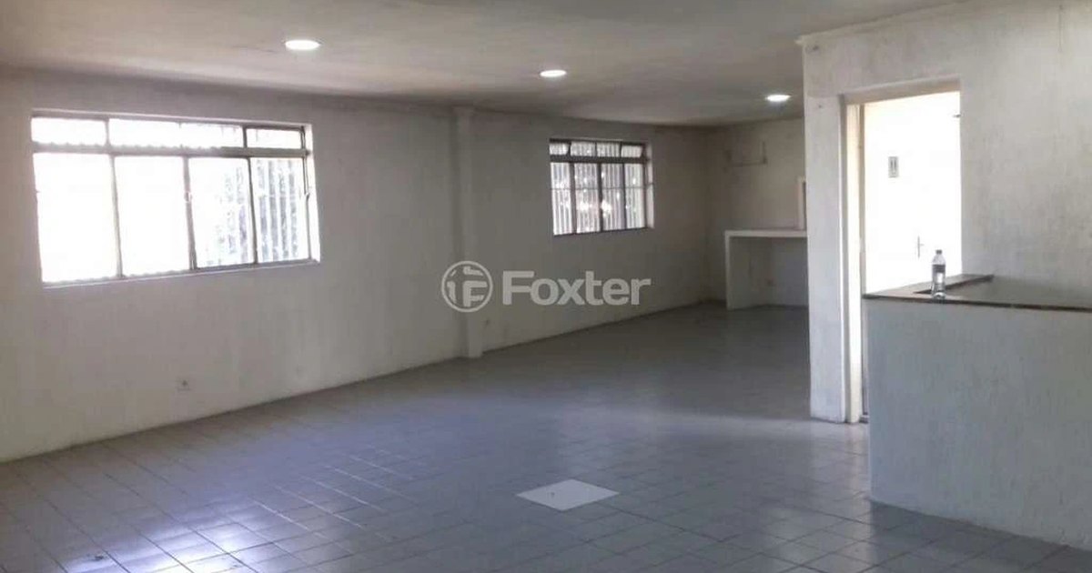 Imóvel em Vila Firmiano Pinto, São Paulo - SP