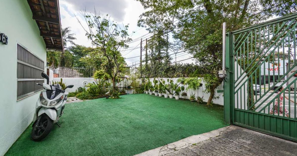 Imóvel em Vila Hamburguesa, São Paulo - SP
