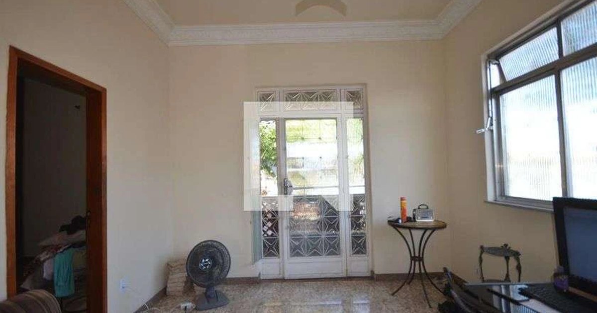 Imóvel em Marechal Hermes, Rio de Janeiro - RJ