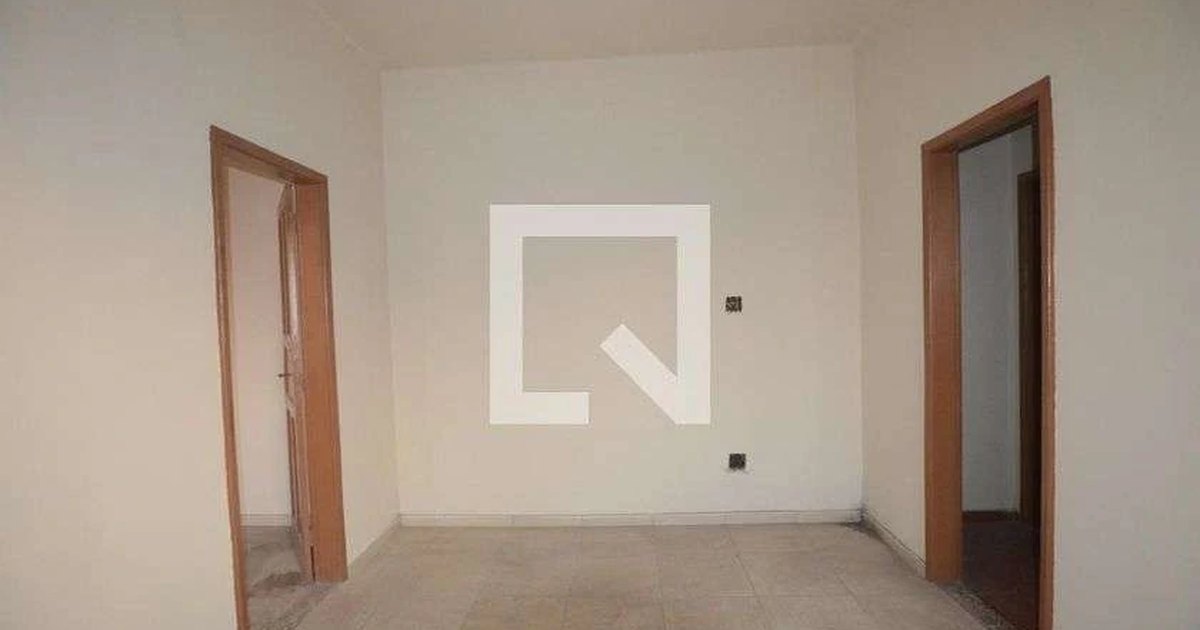 Imóvel em Marechal Hermes, Rio de Janeiro - RJ