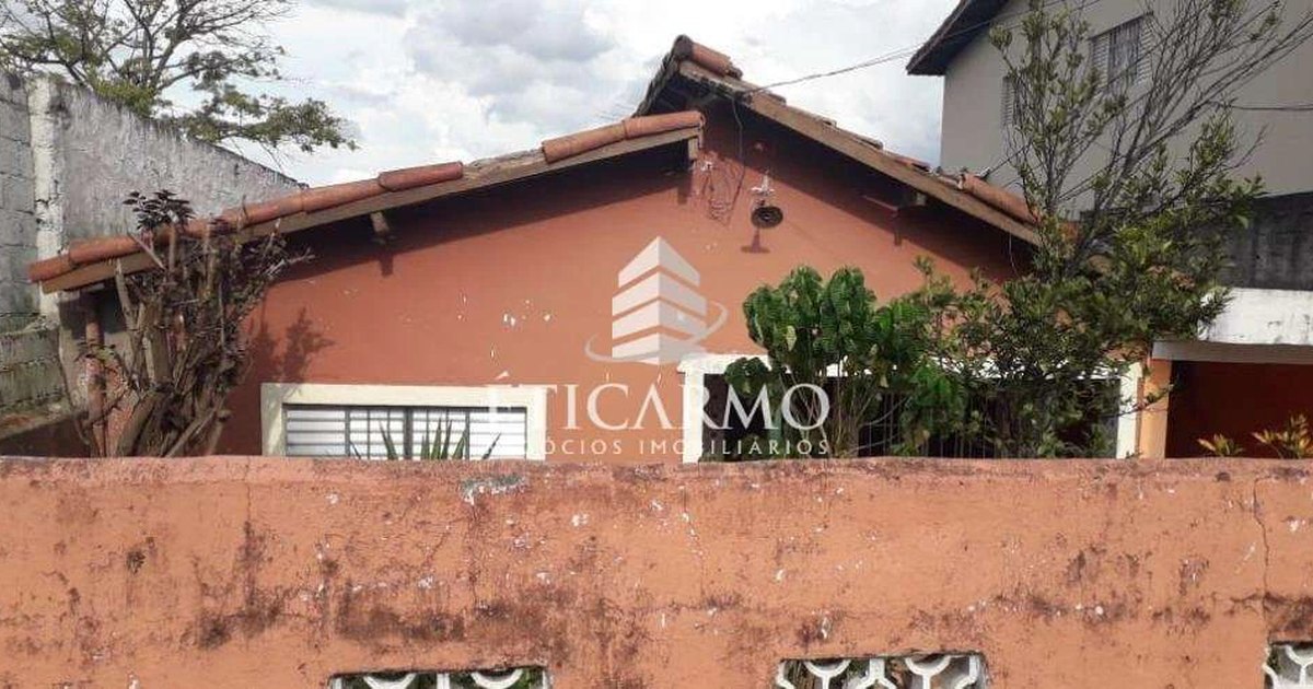 Imóvel em Vila Carmosina, São Paulo - SP