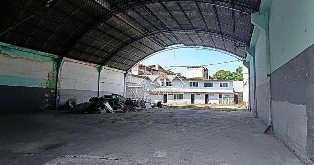 Imóvel em Rocha Miranda, Rio de Janeiro - RJ